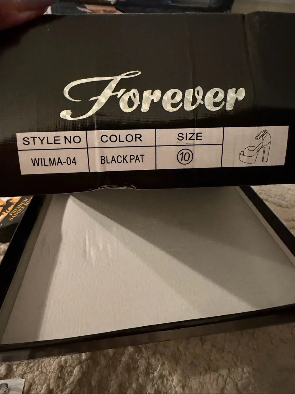 Forever 21 glossy black